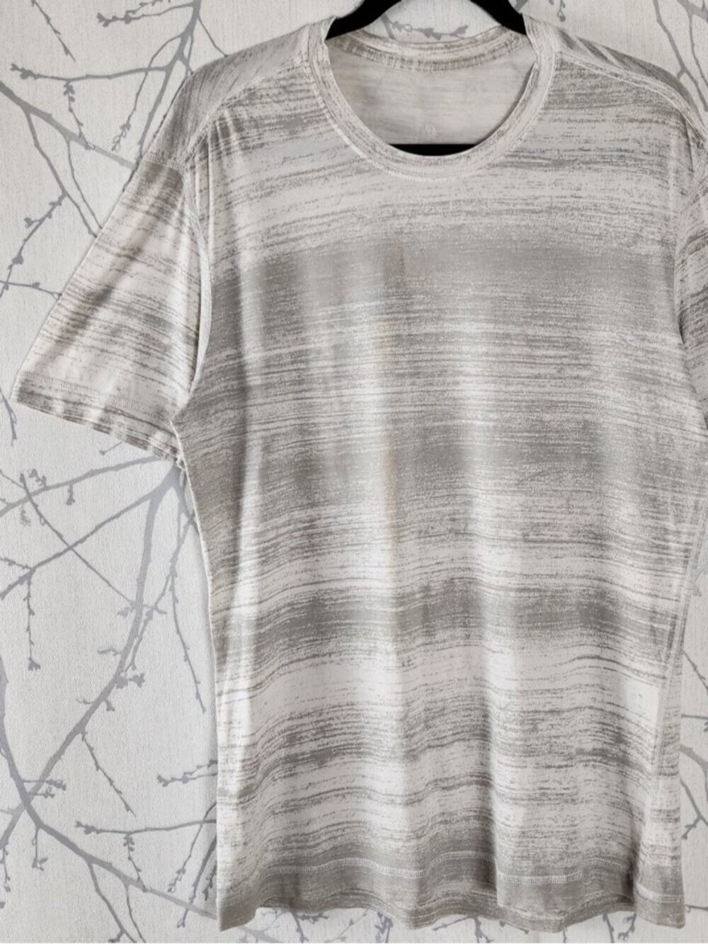 Lululemon Beige Stripe 5 Year Basic Crewneck T-Shirt